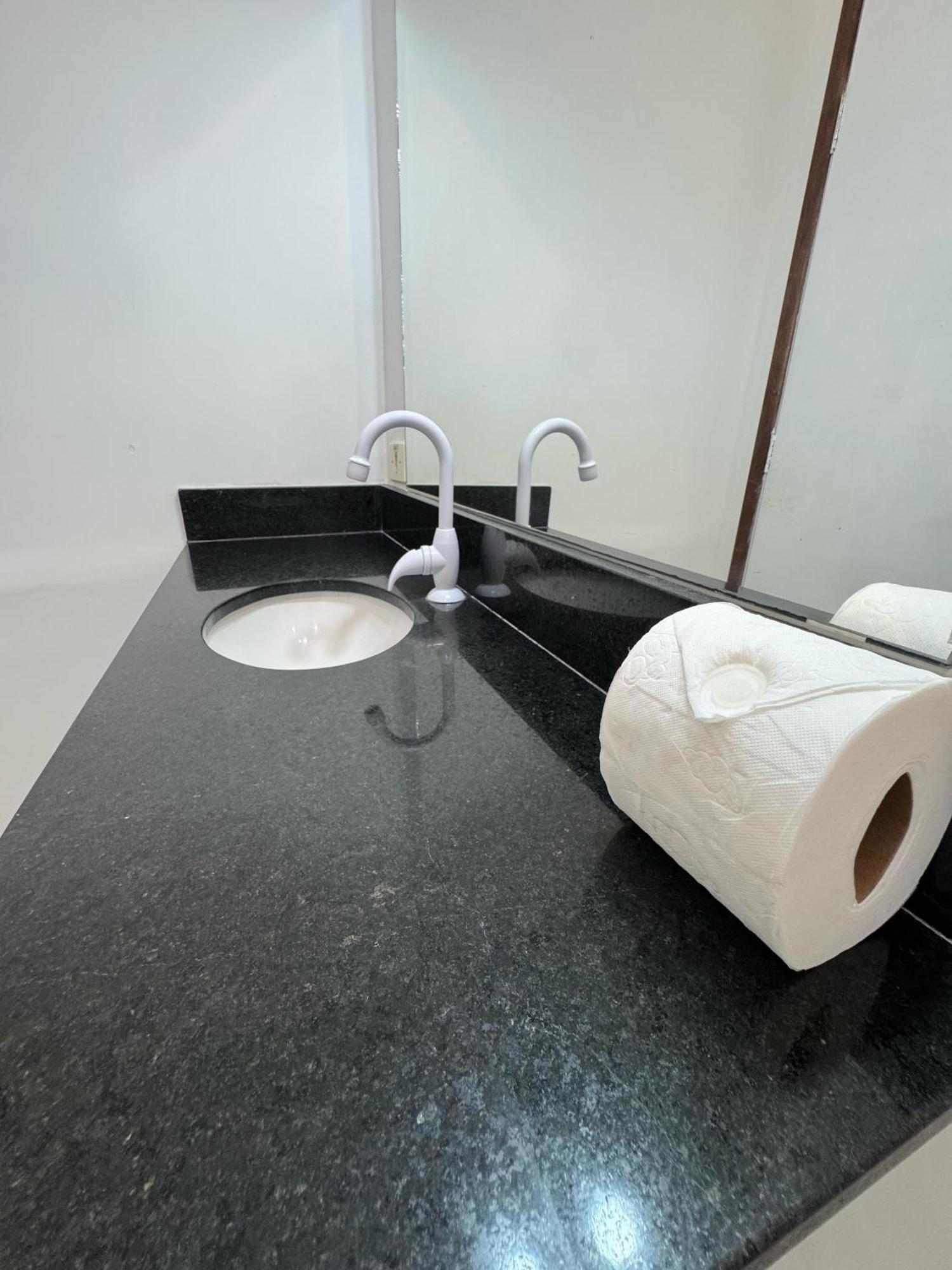 Pousada Casa Guntzel Juquehy - Piscina E Ar Condicionado Juqueí Quarto foto