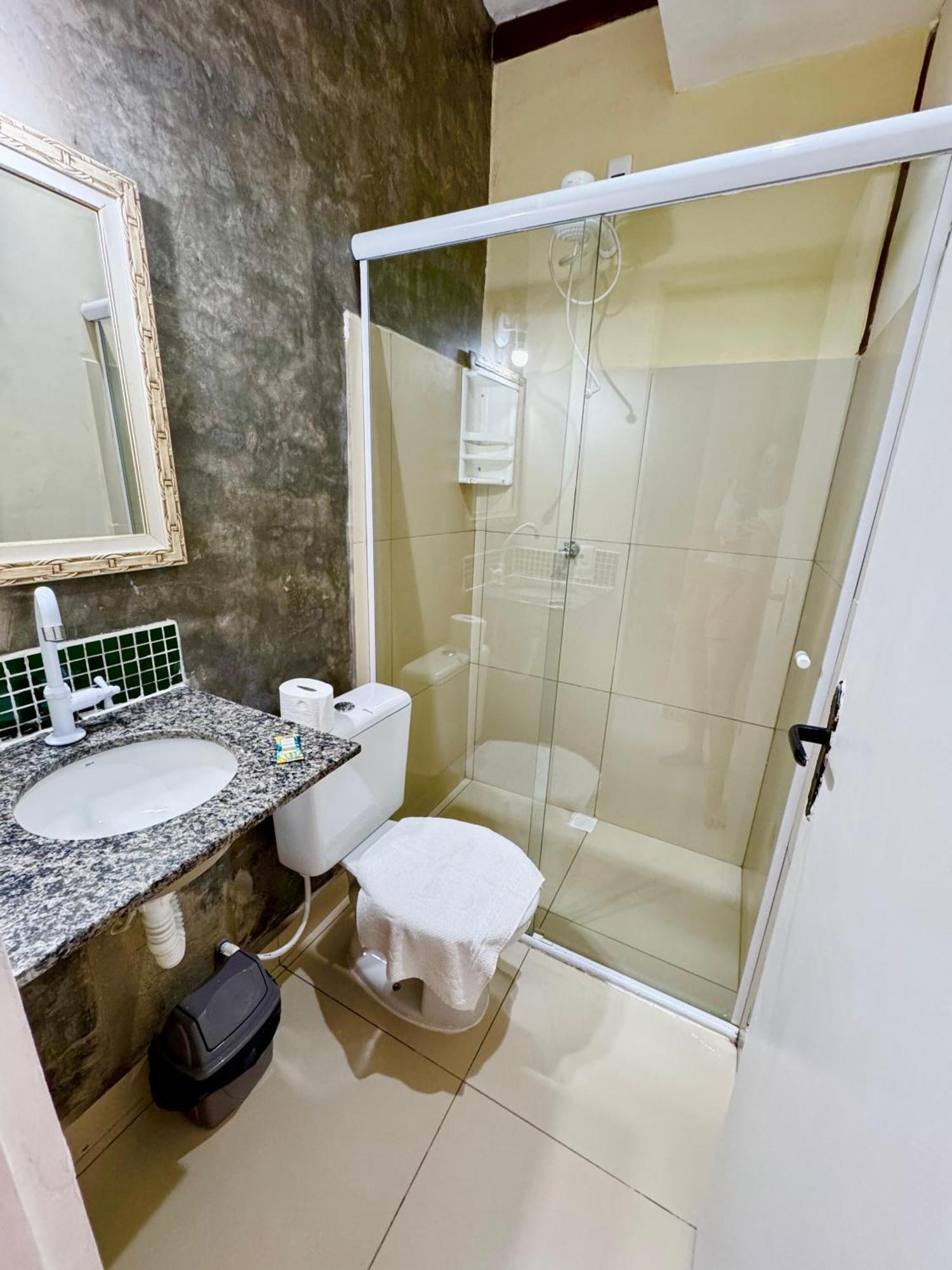 Pousada Casa Guntzel Juquehy - Piscina E Ar Condicionado Juqueí Quarto foto