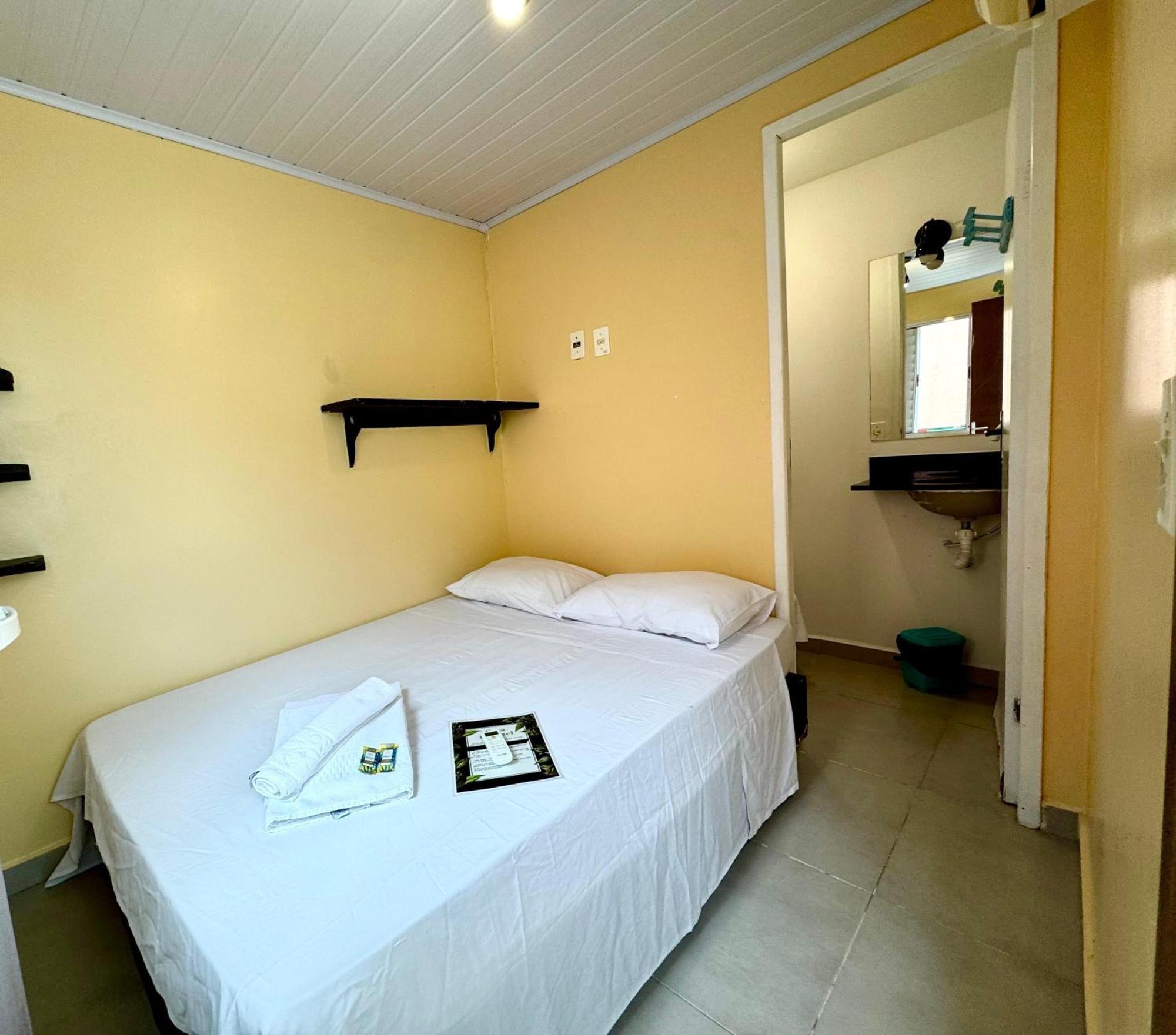 Pousada Casa Guntzel Juquehy - Piscina E Ar Condicionado Juqueí Quarto foto
